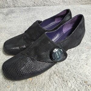 VTG Van Eli Wedge‎ Pumps Black Textured Button Square Toe Womens 6.5 S Excellent